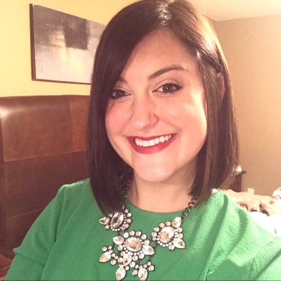 Meet your Posher, Leigh - Picture 4 of 7